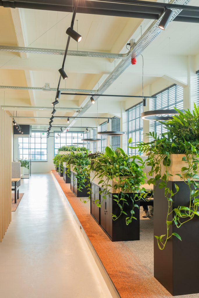 Kantoor met podium - G2 Speech Best